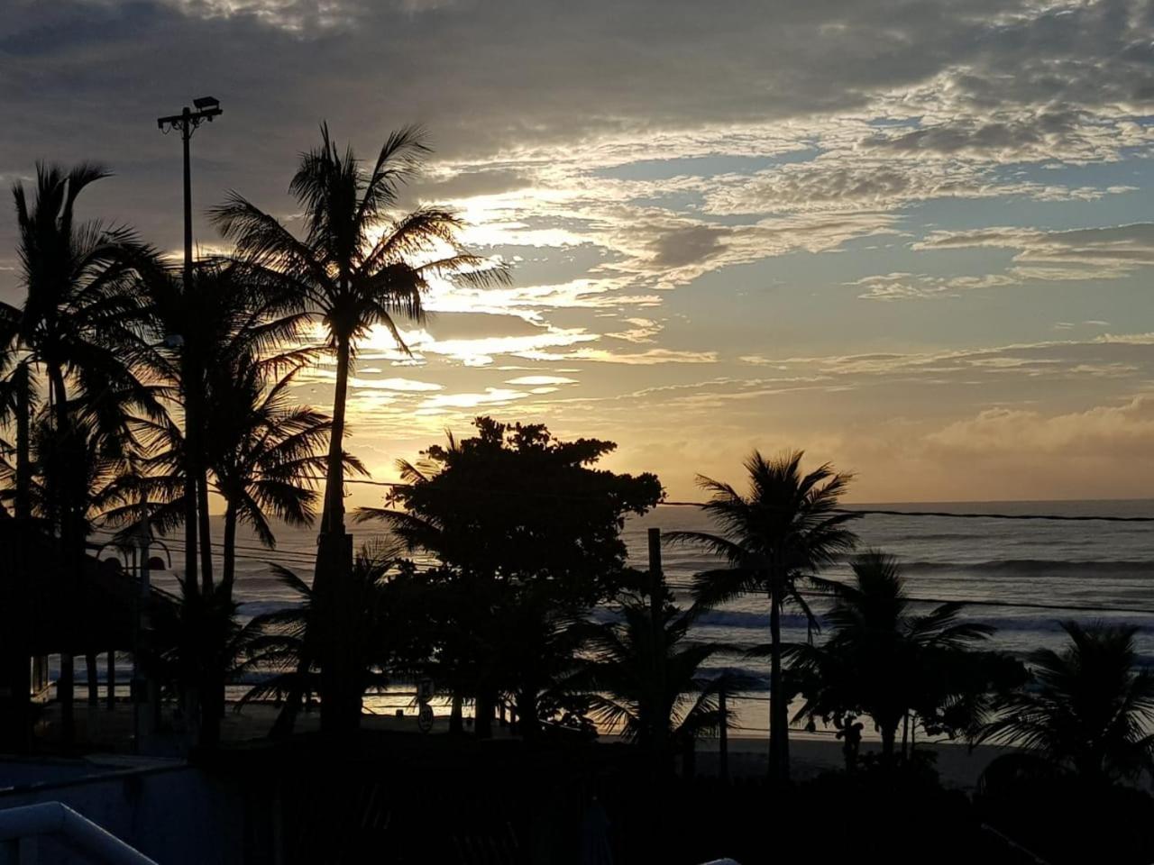 Pousada Elegance Beira Mar Itanhaém Esterno foto